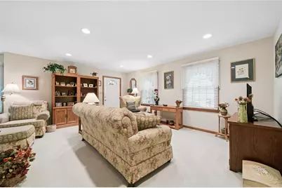100 Unity Square, Unity Township, PA 15601 - Photo 4