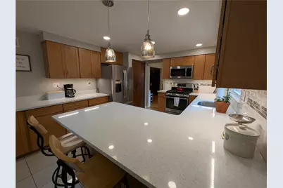 100 Southridge Dr, Monroeville, PA 15146 - Photo 12
