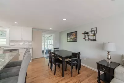 241 Parkedge, Green Tree, PA 15220 - Photo 14