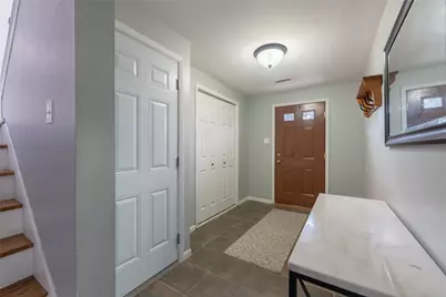 241 Parkedge, Green Tree, PA 15220 - Photo 4