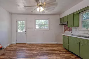 324 Winter Rd, Union Township, PA 16101 - Photo 8