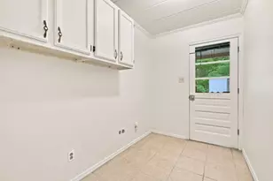 1561 Pinehurst, Pittsburgh, PA 15241 - Photo 28