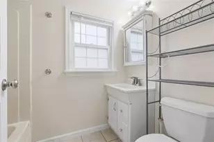 2012 Pleasant St, Bethel Park, PA 15102 - Photo 22