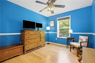 121 Shelbourne Dr, Moon/Crescent Twp, PA 15108 - Photo 32