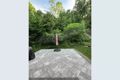 121 Shelbourne Drive, Moon/Crescent Twp, PA 15108 - Photo 6