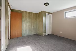 819 Monterey St, Duquesne, PA 15110 - Photo 32