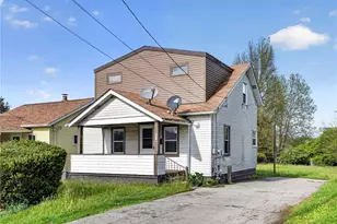 819 Monterey St, Duquesne, PA 15110 - Photo 1