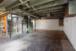819 Monterey St, Duquesne, PA 15110 - Photo 36