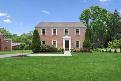 2644 Monterey Dr, Pittsburgh, PA 15241 - Photo 1
