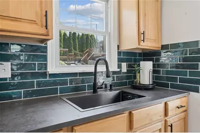 3645 W Run Rd, Munhall, PA 15120 - Photo 6