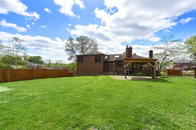 131 Sylvania Drive, South Park, PA 15236 - Photo 24