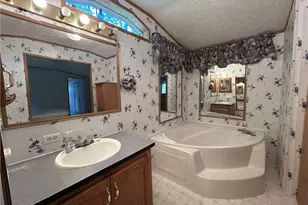 1 Grandview Dr, Perry Township, PA 16130 - Photo 10
