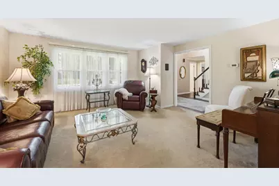 2357 Westgate Drive, Pittsburgh, PA 15237 - Photo 6