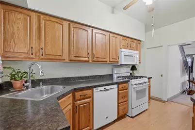 145 Jefferson Ave, Vandergrift, PA 15690 - Photo 8