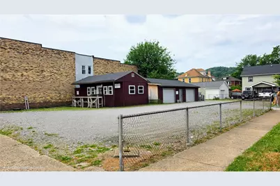 1199 Merchant St, Ambridge, PA 15003 - Photo 12