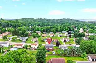 345 Celestial Dr, Economy, PA 15042 - Photo 40