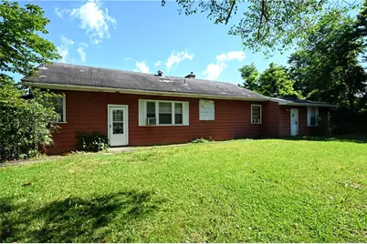 6339 Ridgeview Avenue, Forward Township, PA 15063 - Photo 8