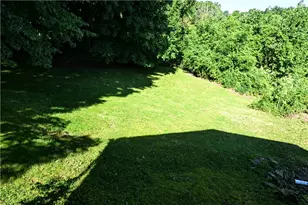 6339 Ridgeview Ave, Forward Township, PA 15063 - Photo 4