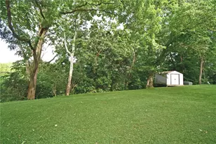 402 Hickory Cir, Canonsburg, PA 15317 - Photo 24