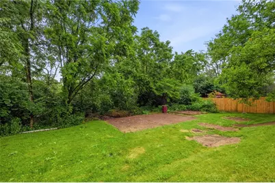 3236 Central Dr, South Park, PA 15332 - Photo 32