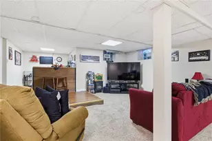 3236 Central Dr, South Park, PA 15332 - Photo 22