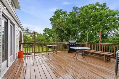 3236 Central Dr, South Park, PA 15332 - Photo 28
