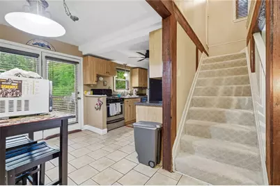 3236 Central Dr, South Park, PA 15332 - Photo 6