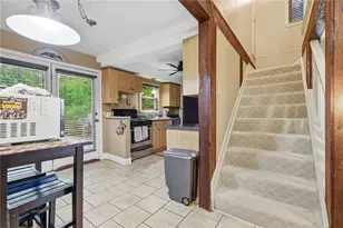 3236 Central Dr, South Park, PA 15332 - Photo 6
