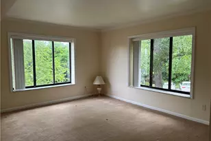 932 Forest Green Dr, Moon/Crescent Twp, PA 15108 - Photo 12