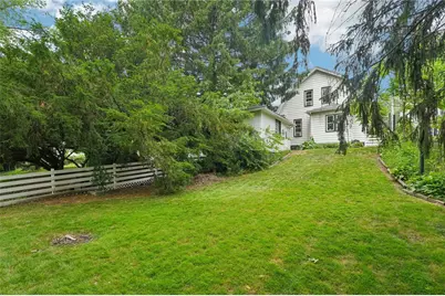 218 E Hillcrest Avenue, New Castle, PA 16105 - Photo 36