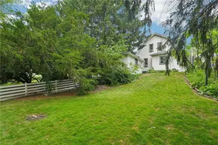 218 E Hillcrest Ave, New Castle, PA 16105 - Photo 36