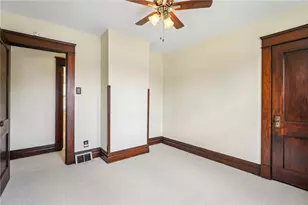 218 E Hillcrest Ave, New Castle, PA 16105 - Photo 24