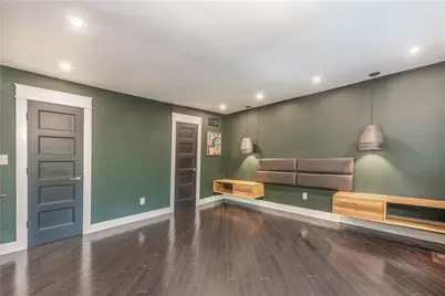 2705 Bingham Dr, Pittsburgh, PA 15241 - Photo 14