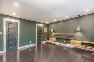 2705 Bingham Dr, Pittsburgh, PA 15241 - Photo 14
