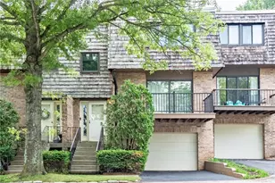 2705 Bingham Dr, Pittsburgh, PA 15241 - Photo 1