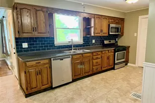 2322 W Belmont Ave, Canton Township, PA 15301 - Photo 12