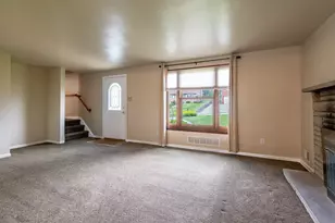 963 Highview Rd, Baldwin Twp, PA 15234 - Photo 4