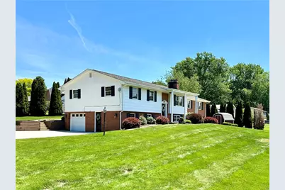 611 W Englewood Ave, Neshannock Township, PA 16105 - Photo 2