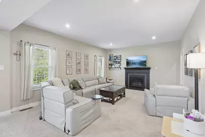 311 Crossing Drive, North Strabane, PA 15330 - Photo 6