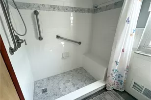 102 Carnold Dr, Munhall, PA 15120 - Photo 12