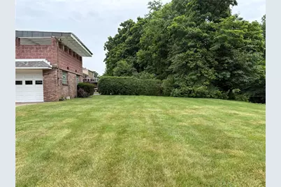 102 Carnold Dr, Munhall, PA 15120 - Photo 20