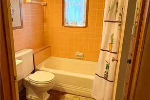 102 Carnold Dr, Munhall, PA 15120 - Photo 10