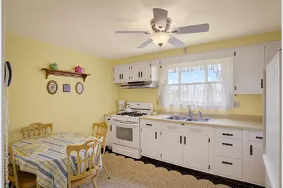 186 William St, Stowe Township, PA 15136 - Photo 14
