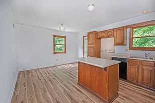 2551 Cole Rd, Pittsburgh, PA 15090 - Photo 12