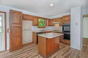 2551 Cole Rd, Pittsburgh, PA 15090 - Photo 10