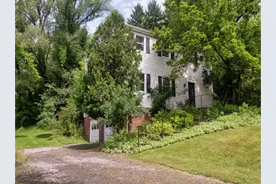 2551 Cole Road, Pittsburgh, PA 15090 - Photo 1