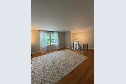 556 Sangree Rd, Ross Twp, PA 15237 - Photo 20