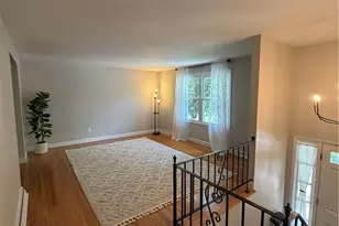 556 Sangree Rd, Ross Twp, PA 15237 - Photo 8