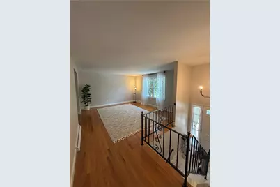 556 Sangree Rd, Ross Twp, PA 15237 - Photo 18