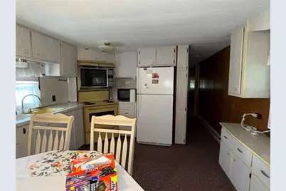 343 Oak St, Latrobe, PA 15650 - Photo 8